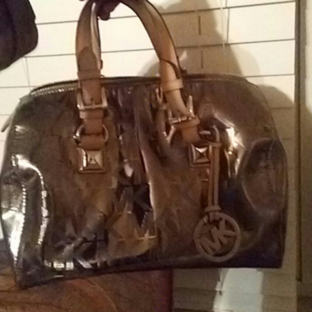Michael Kors handbag - Picture 2 of 3